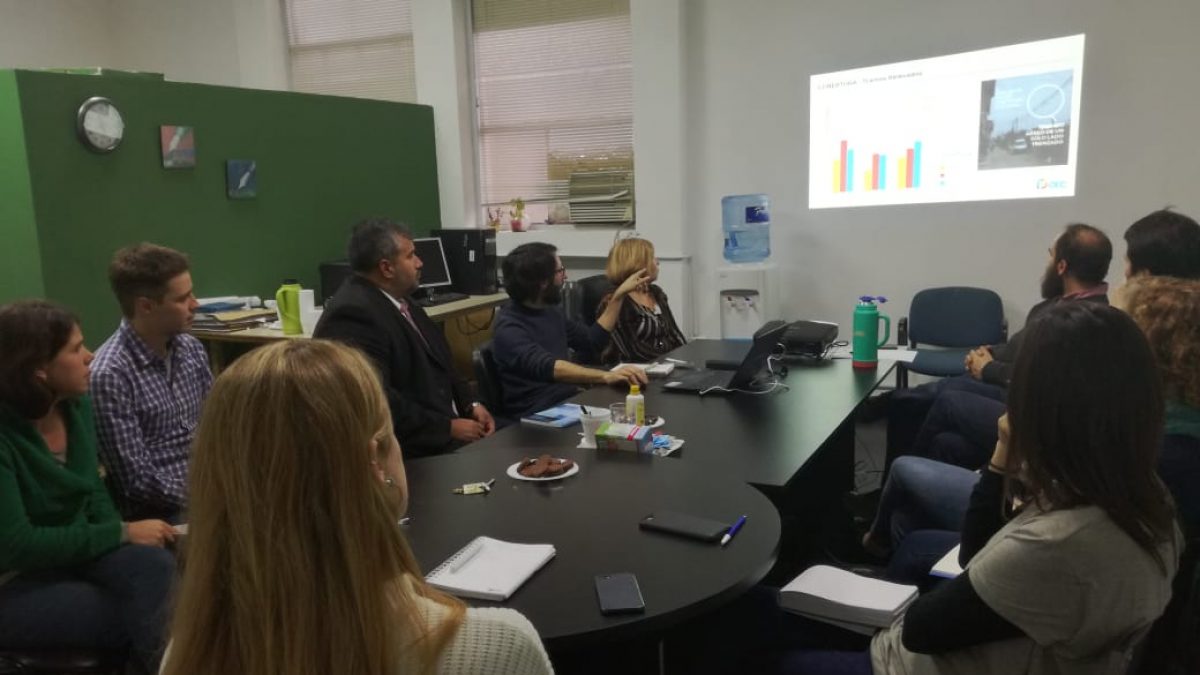 La Defensoría y el CEC presentaron un instrumento para relevar le estado de los servicios públicos en villas y asentamientos