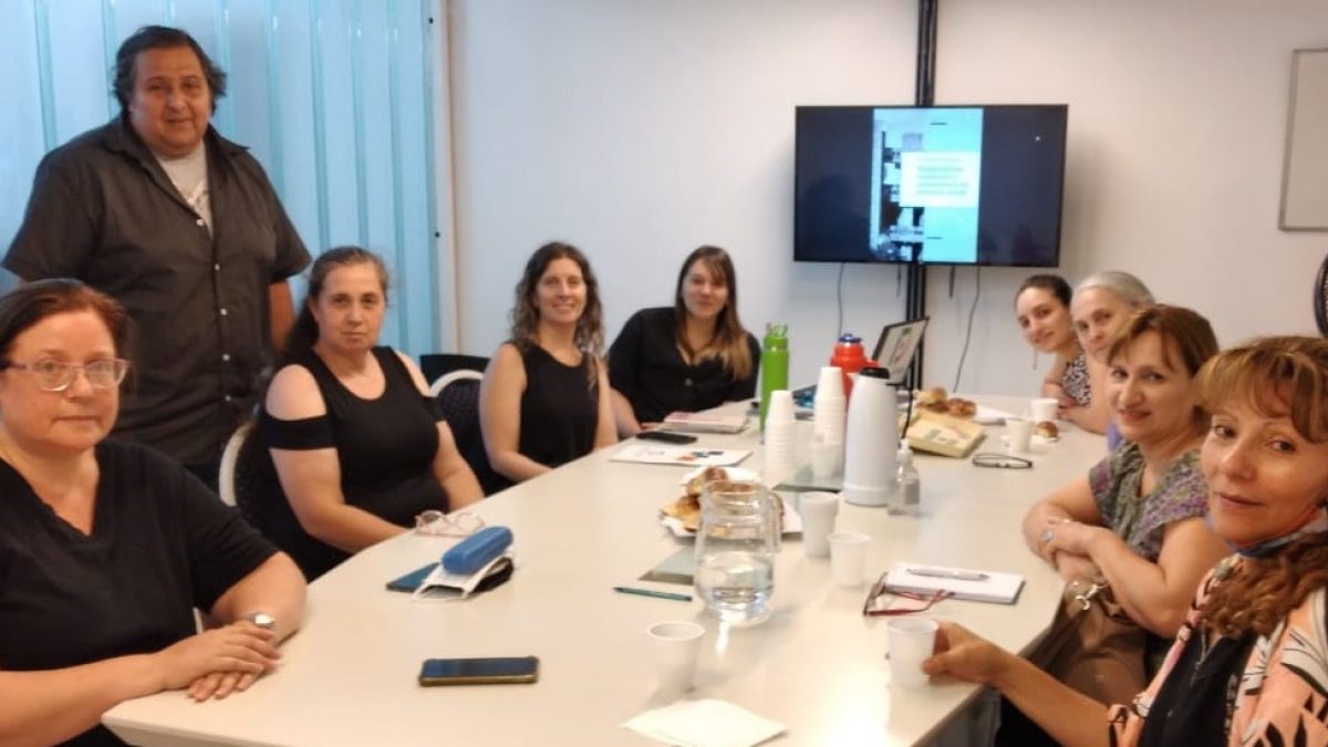 Reunion de de la mesa de de trabajo del curso