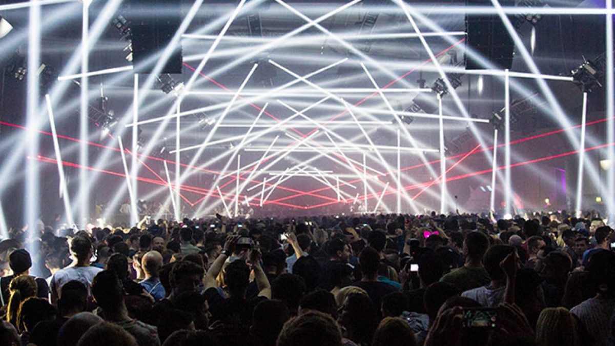 TIMEWARP_940x625_2715637a