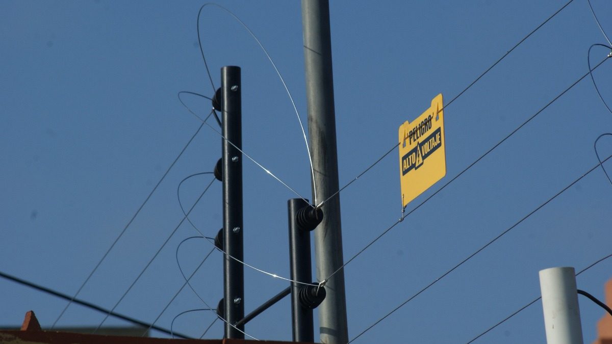 cerco-electrico-alto-voltaje