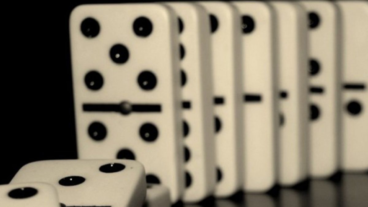 juan-yanes-efecto-dominc3b32-e1416508279392-720x400